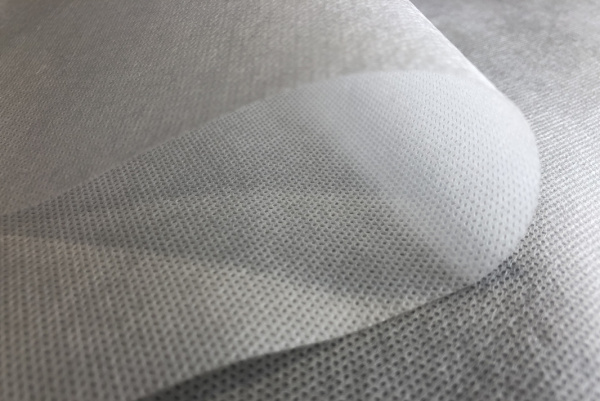 Мембрана паропроницаемая ветрозащитная, плотность 60гр./м.кв. 60м. кв. А60, Roober ТИП А